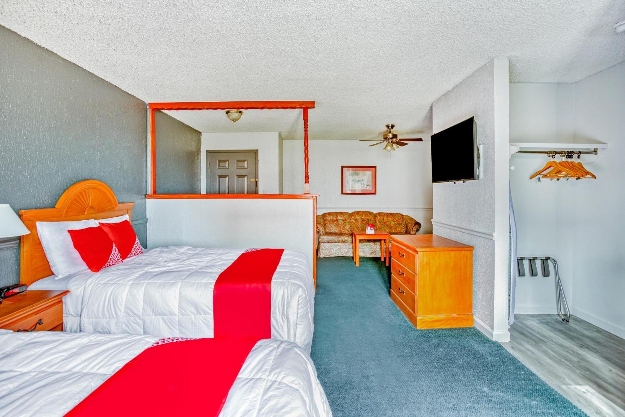 Oyo Townhouse Tulsa Woodland Hills Hotell Exteriör bild